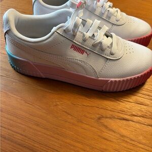 Puma White Sneakers with Pink Soles